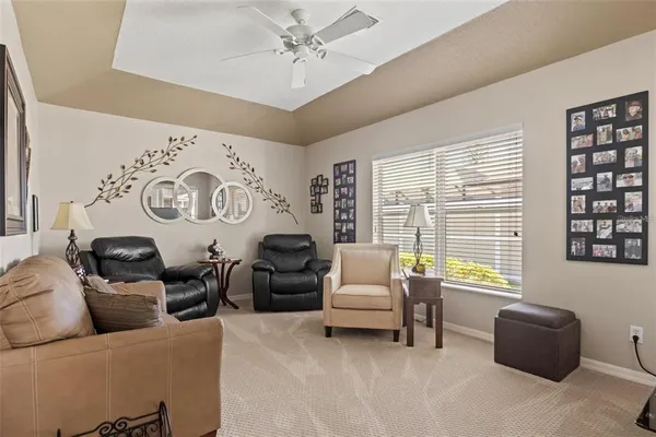 $3,000 | 830 Poinciana Road, Venice, FL 34293