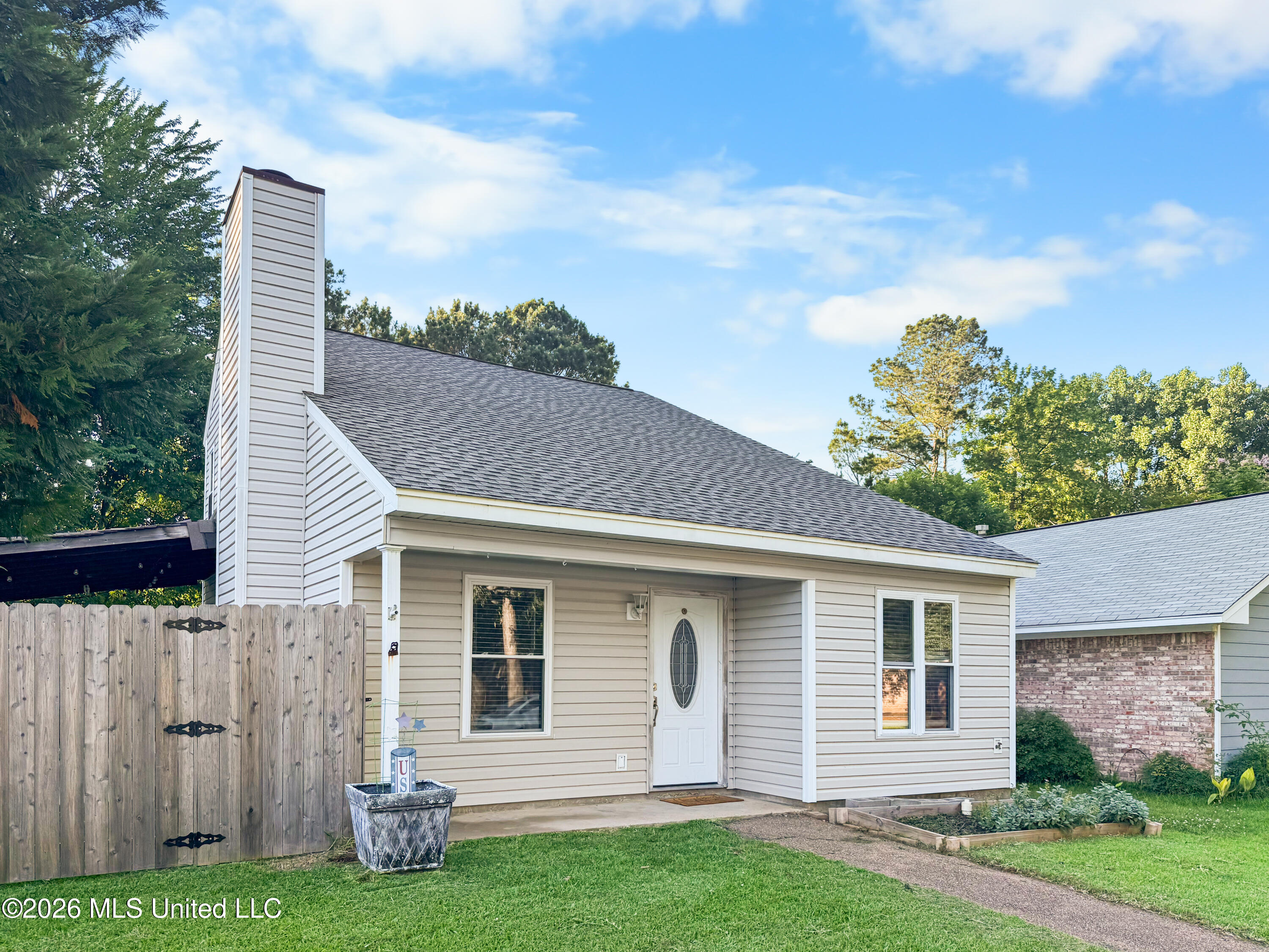 173 B Cumberland Road Brandon, MS 39047 - Photo 2 of 15 IMG_3358 (1)