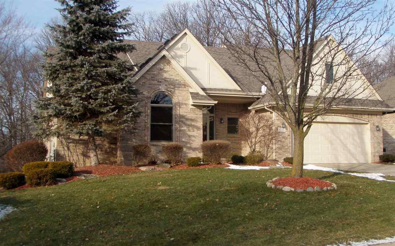 2181 Clinton View Circle Rochester Hills, MI 48309 - Photo 1 of 33