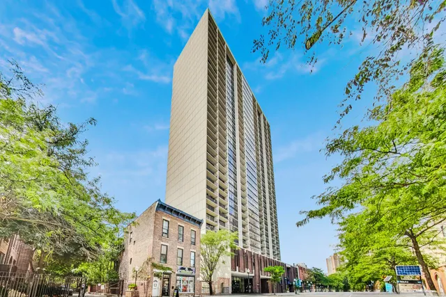 a view of a multi story building