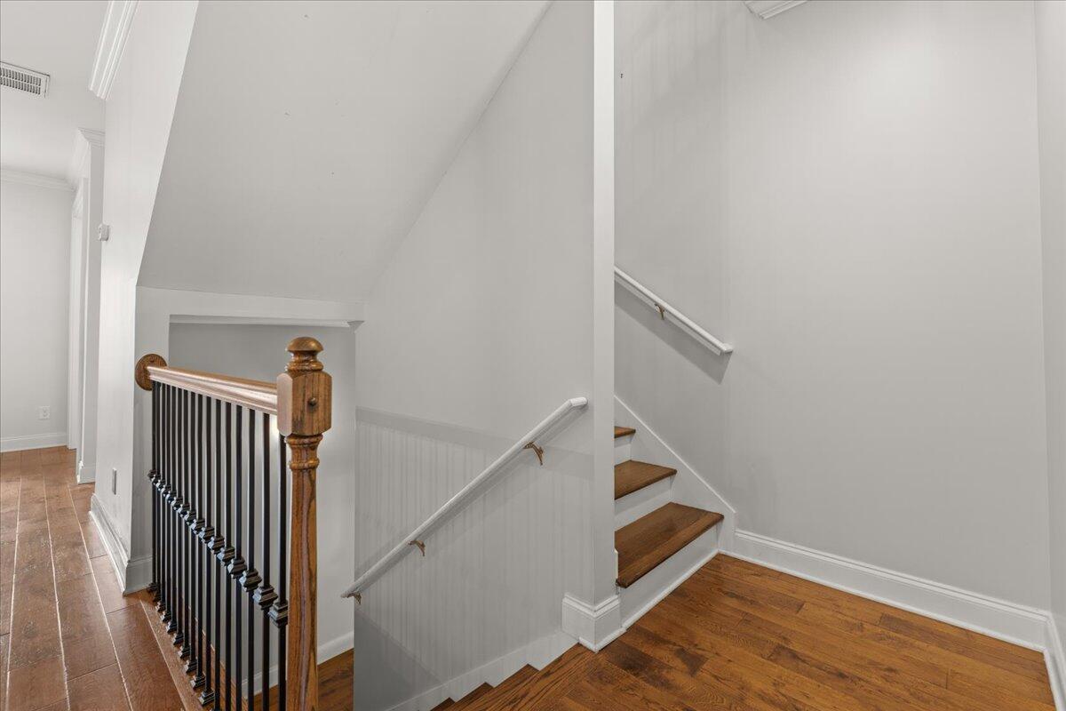 254 Slipper Shell Court Mount Pleasant, SC 29464 - Photo 4 of 19 04-Interior-1