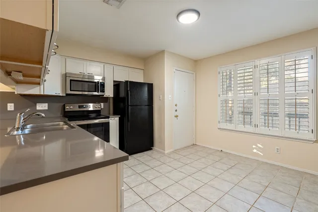 $1,695 | 1408 Waterloo Trail, Unit A, Austin, TX 78704