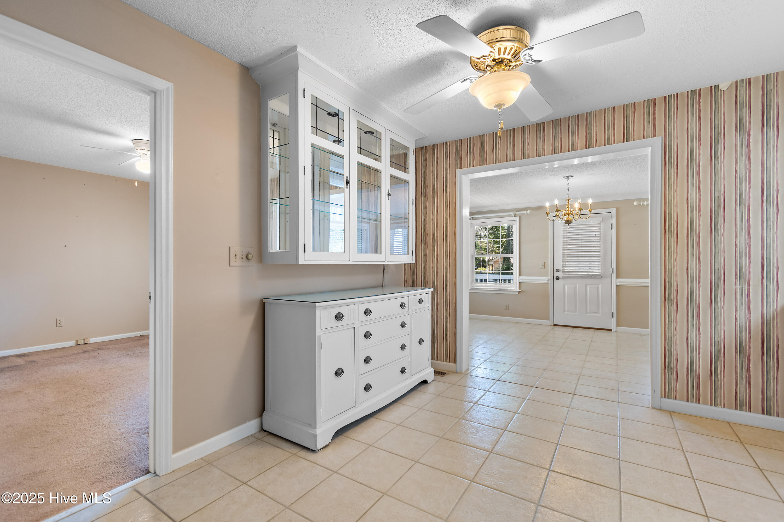 1611 Gores Landing Road Southwest Ocean Isle Beach, NC 28469 - Photo 12 of 36 kitchen