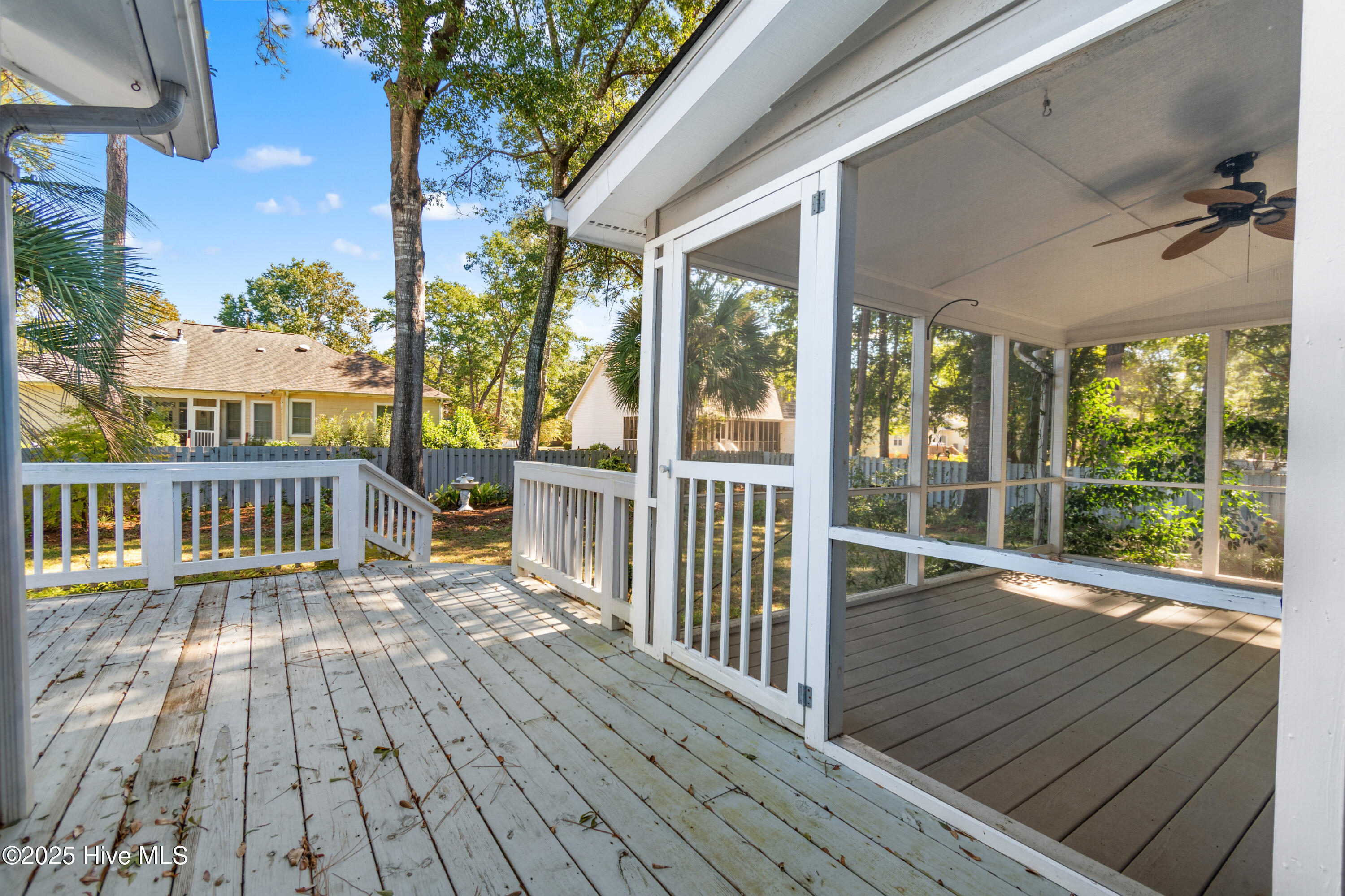 1611 Gores Landing Road Southwest Ocean Isle Beach, NC 28469 - Photo 18 of 36 back deck and porch