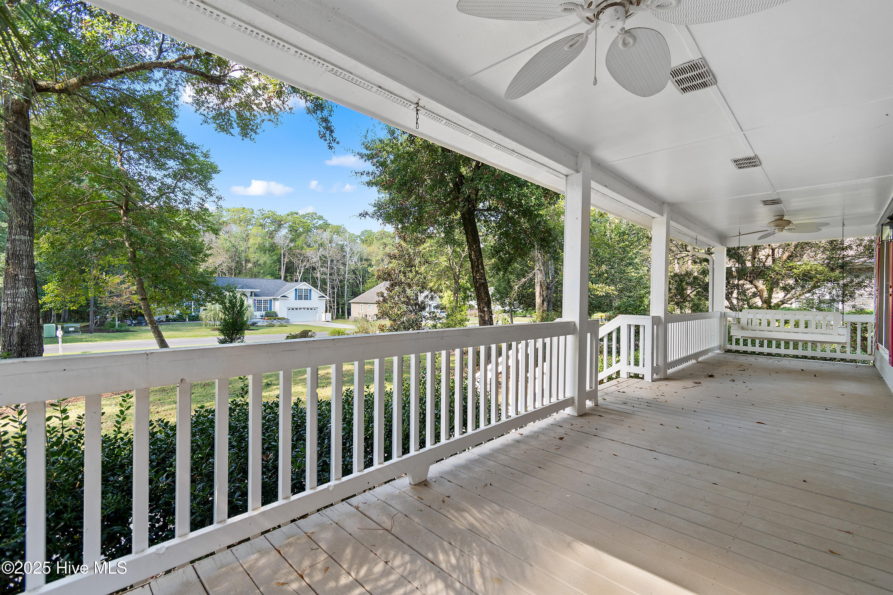 1611 Gores Landing Road Southwest Ocean Isle Beach, NC 28469 - Photo 4 of 36 front porch