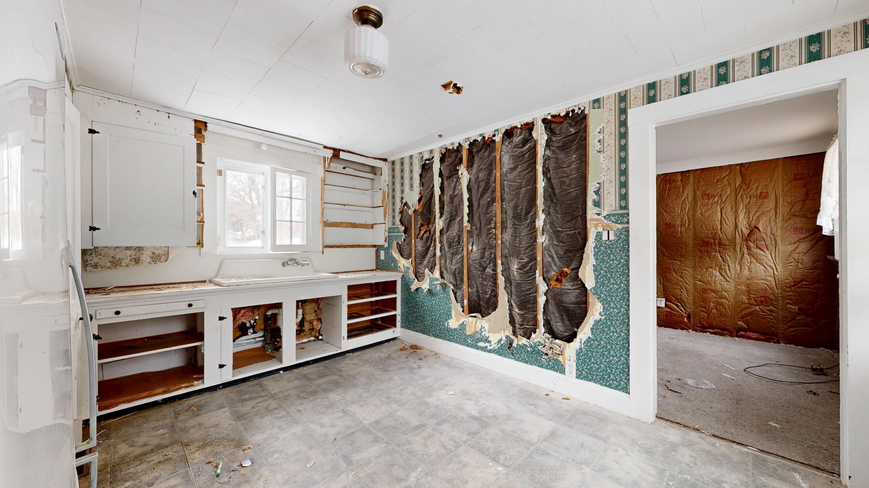 121-123 Oak Hill Road Auburn, ME 04210 - Photo 28 of 70 121-Oak-Hill-Road-03052025_133601
