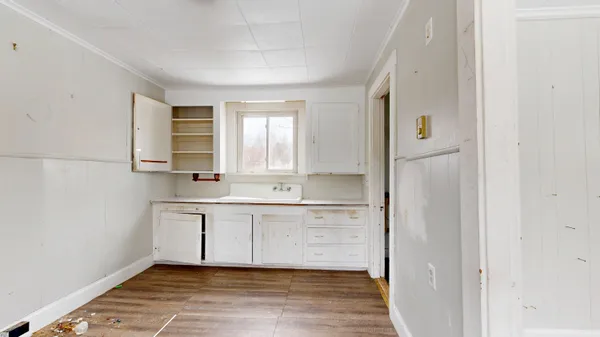 $275,000 | 121-123 Oak Hill Road, Auburn, ME 04210