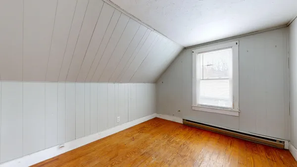 $275,000 | 121-123 Oak Hill Road, Auburn, ME 04210