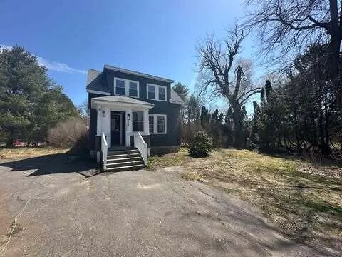 $275,000 | 121-123 Oak Hill Road, Auburn, ME 04210