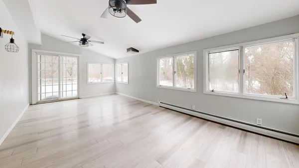 $275,000 | 121-123 Oak Hill Road, Auburn, ME 04210