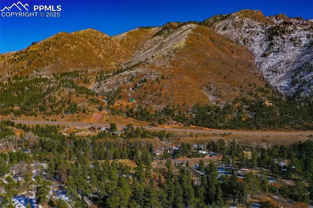 a view of a large building