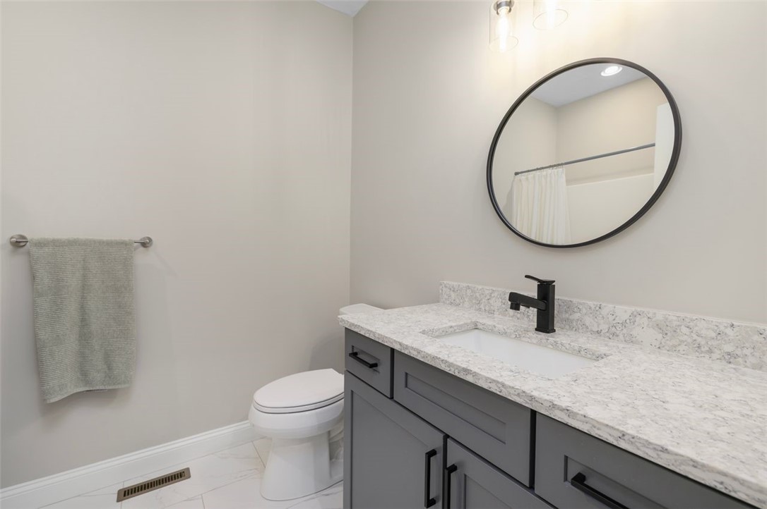 107 Old River Road, Unit 49 Lincoln, RI 02865 - Photo 38 of 46 Gallery Image 38