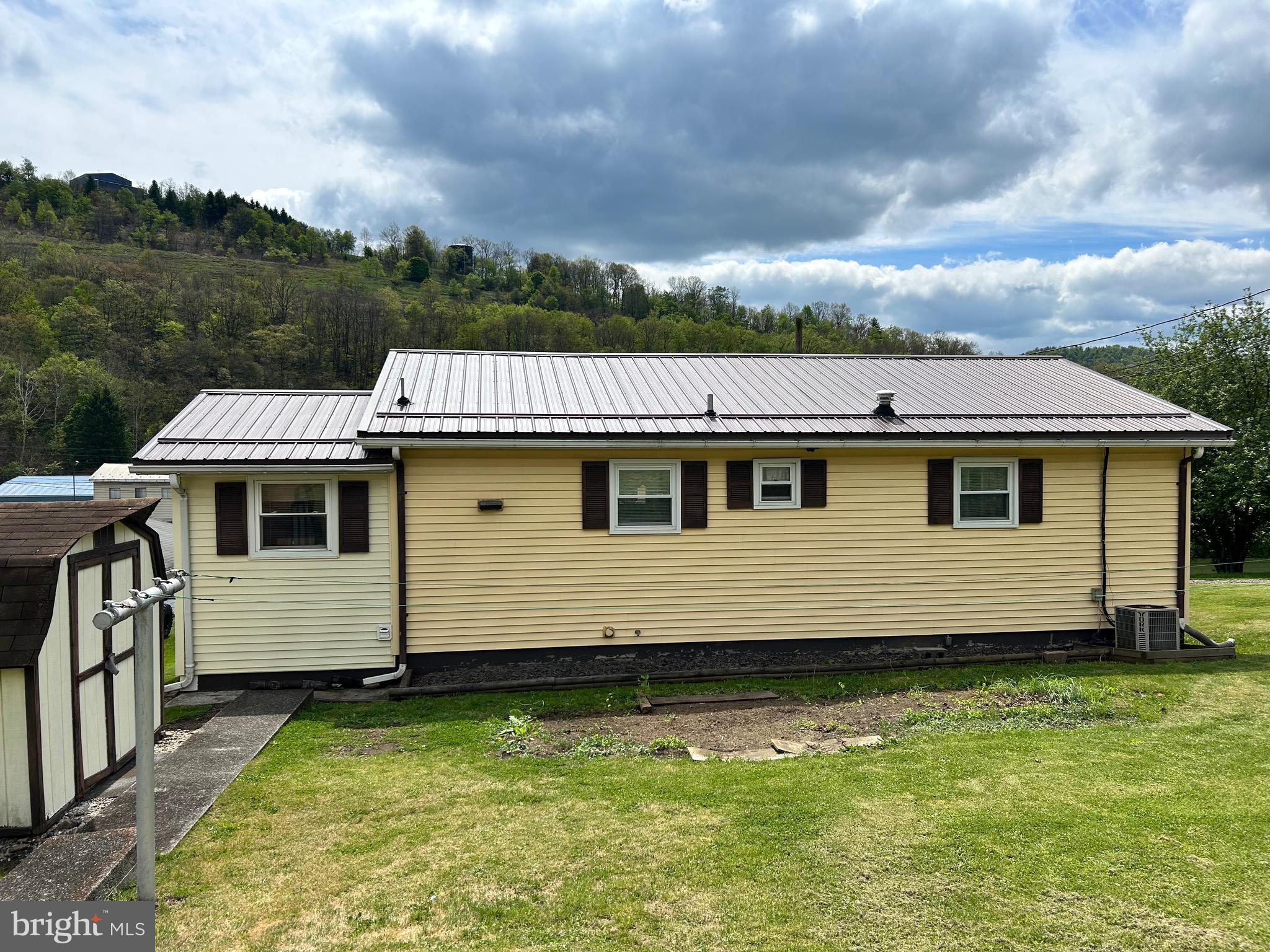 19006 Legion Road Barton, MD 21521 - Photo 3 of 22 Newer metal roof!