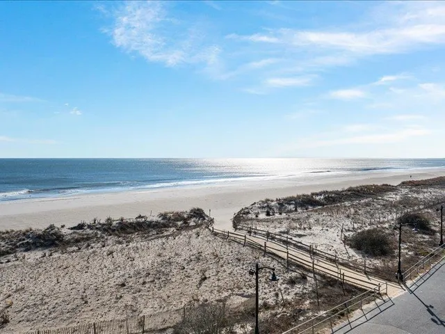 $834,900 | 3700 Boardwalk, Unit 403S, Sea Isle City, NJ 08243