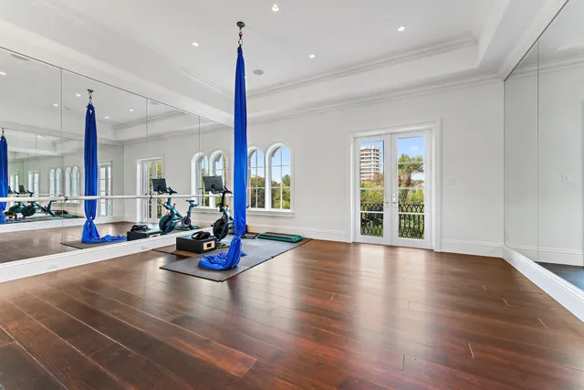 $32,000,000 | 372 Regatta Drive, Jupiter, FL 33477