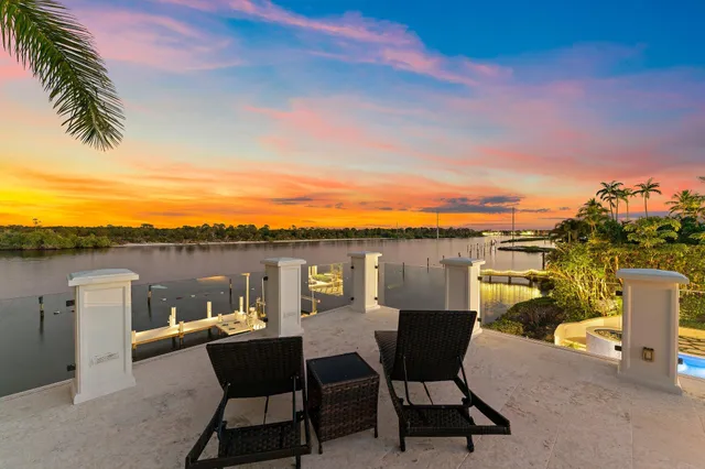 $32,000,000 | 372 Regatta Drive, Jupiter, FL 33477