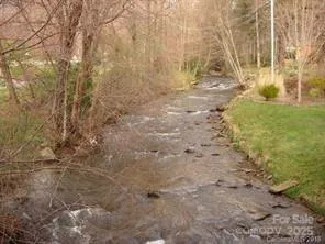 $310,000 | 860 Pless Underwood Road, Maggie Valley, NC 28751