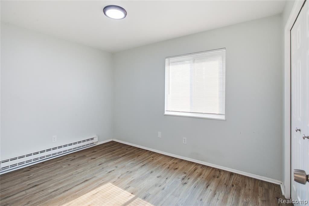 365 Granger Road, Unit 1 Ortonville, MI 48462 - Photo 9 of 23 Gallery Image 9