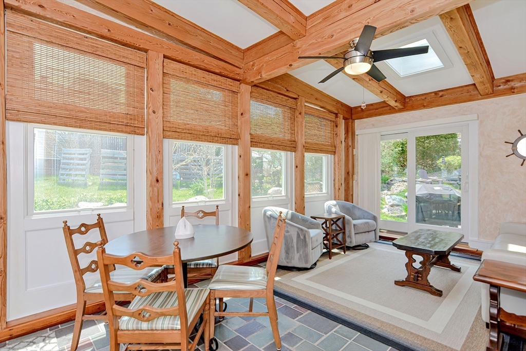 16 Warwick Road, Unit WINTER Gloucester, MA 01930 - Photo 8 of 25
