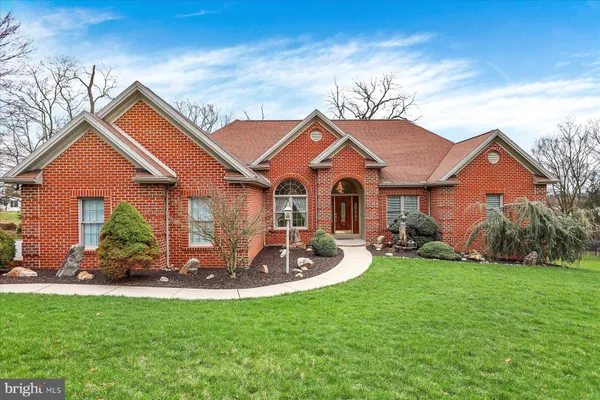 $625,000 | 4755 Maple Shade Drive, Harrisburg, PA 17110