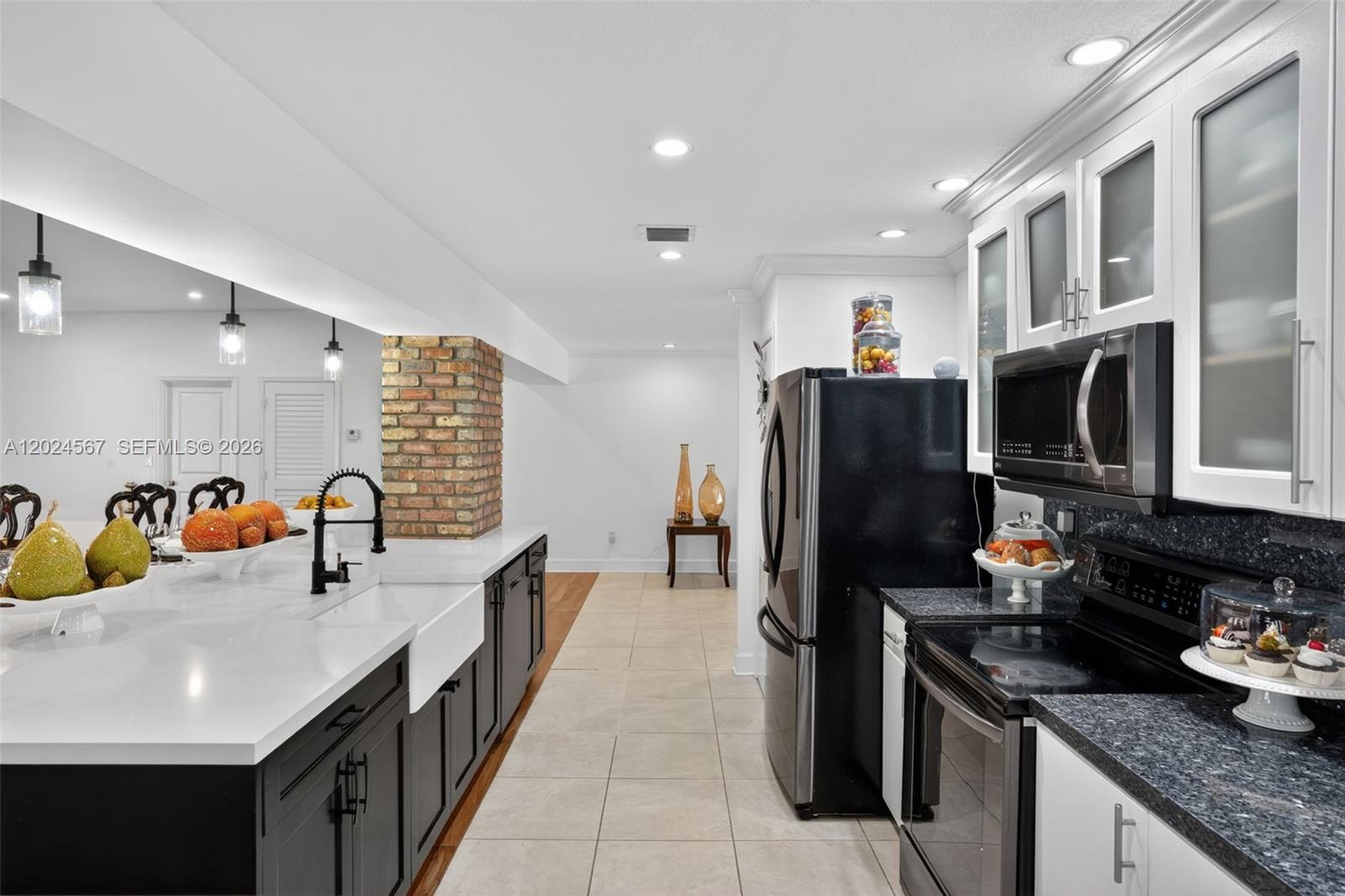 13463 Southwest 66th Terrace Miami, FL 33183 - Photo 19 of 65
