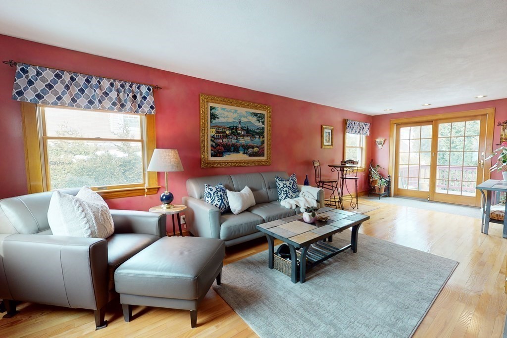 87 Ellery Road Waltham, MA 02453 - Photo 18 of 42 Gallery Image 18