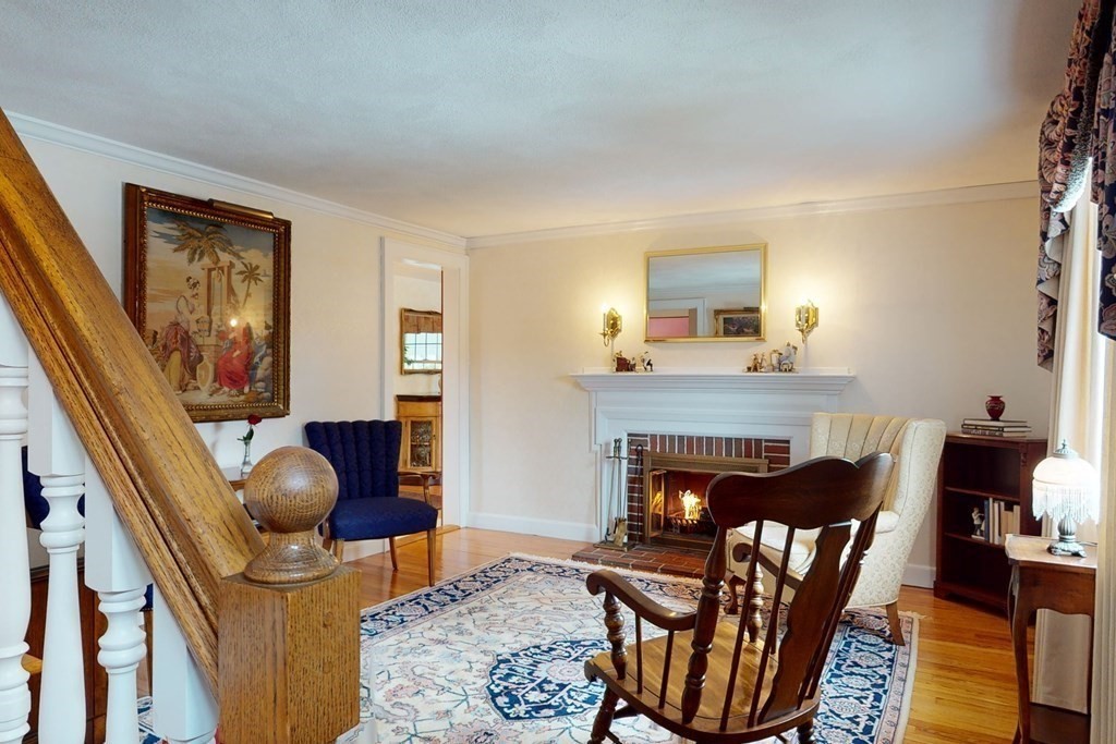 87 Ellery Road Waltham, MA 02453 - Photo 7 of 42 Gallery Image 7