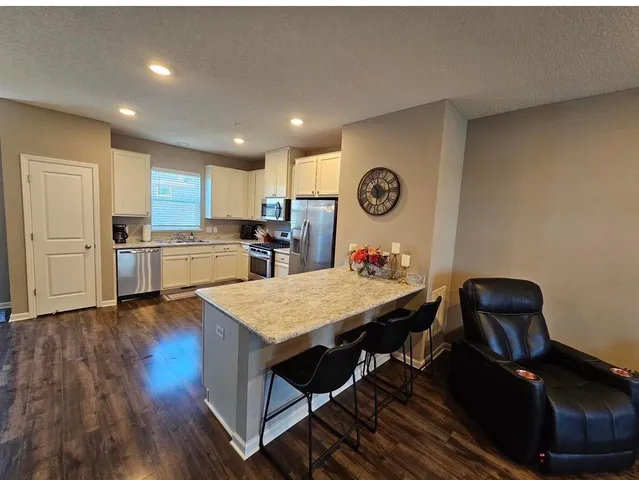 $339,500 | 1673 Windigo Lane, Shakopee, MN 55379