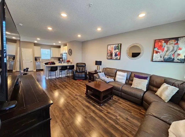 $339,500 | 1673 Windigo Lane, Shakopee, MN 55379