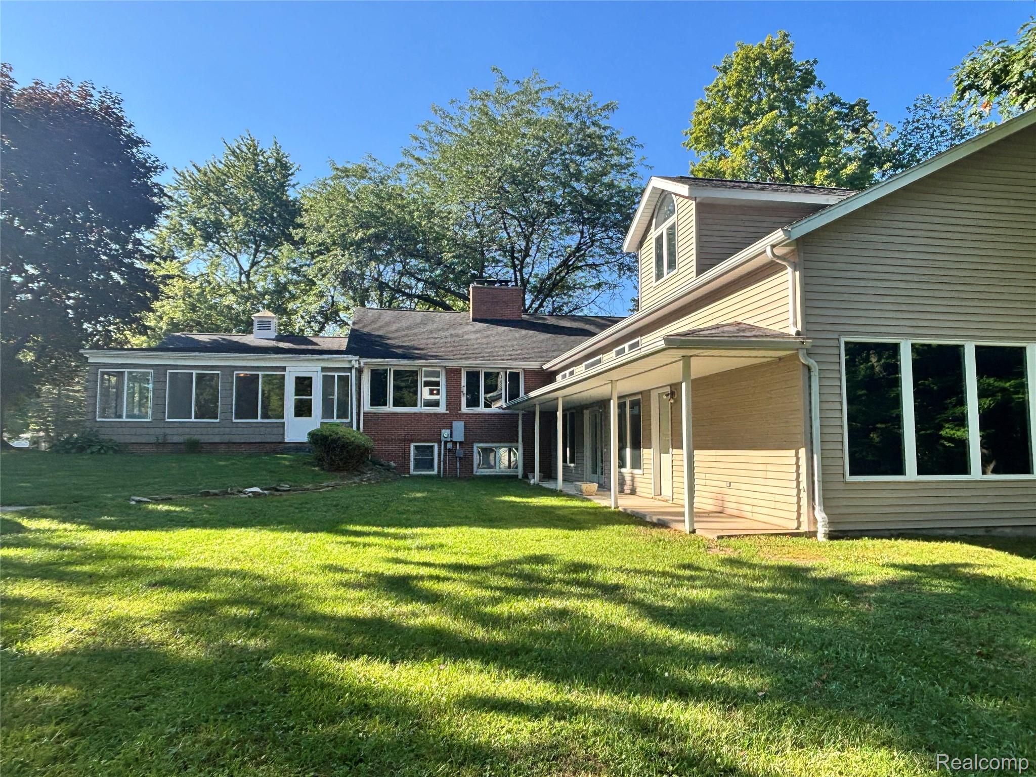 830 West Gilford Road Caro, MI 48723 - Photo 11 of 71 IMG_6107.jpeg