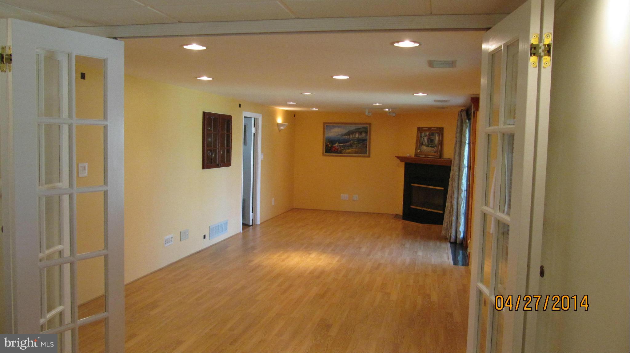 216 Walgrove Road Reisterstown, MD 21136 - Photo 22 of 30 Family Room