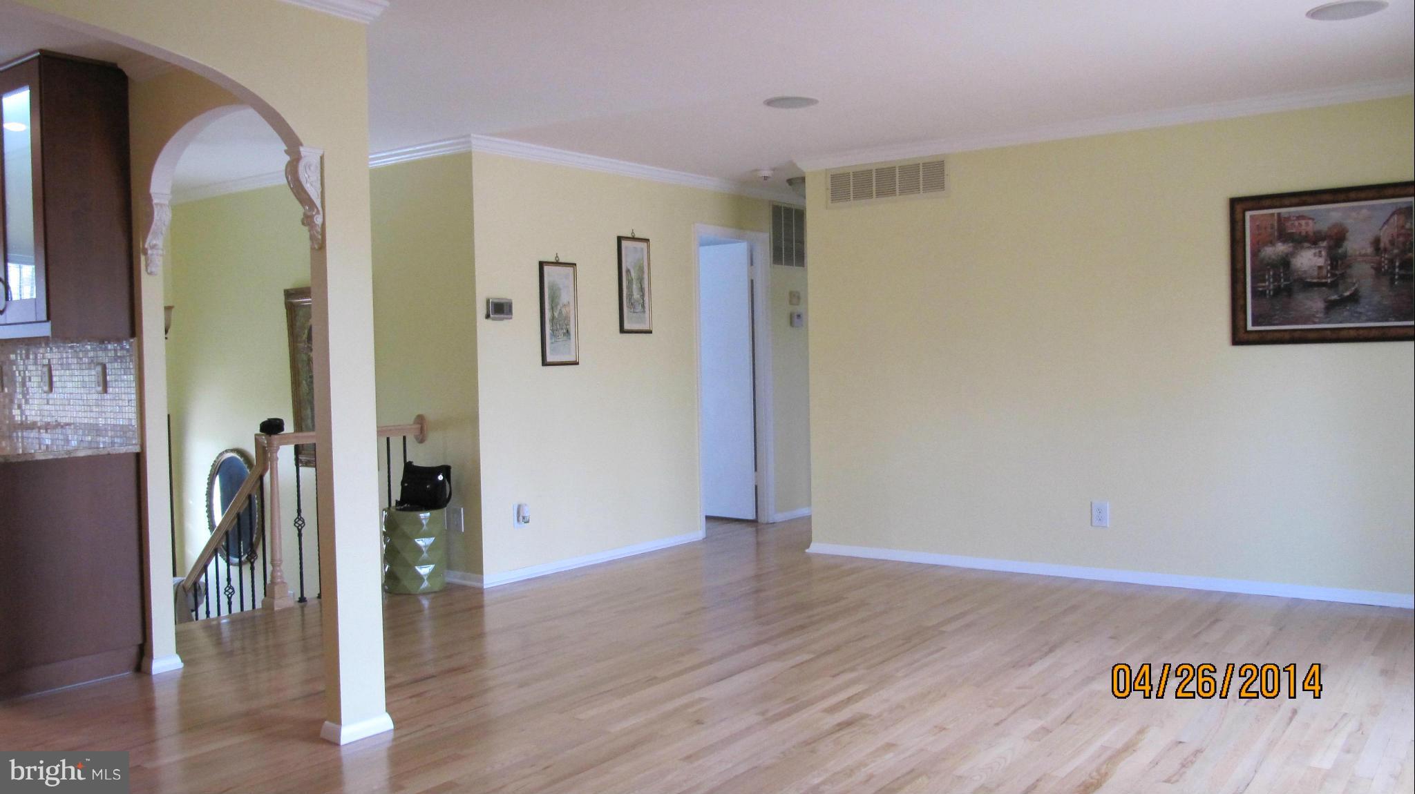 216 Walgrove Road Reisterstown, MD 21136 - Photo 9 of 30 Family Room