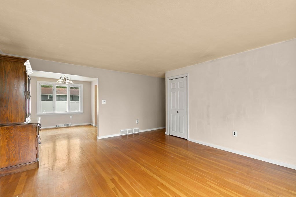 84 Porter Road Marlborough, MA 01752 - Photo 13 of 33 Gallery Image 13