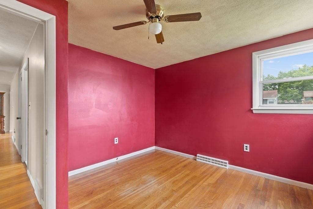 84 Porter Road Marlborough, MA 01752 - Photo 19 of 33 Gallery Image 19
