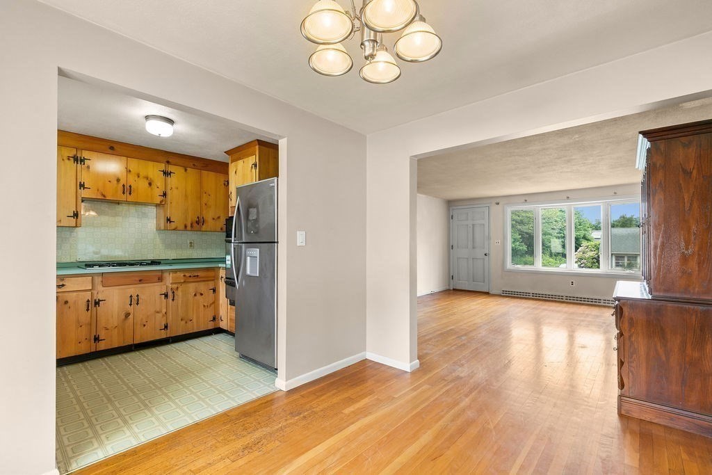 84 Porter Road Marlborough, MA 01752 - Photo 8 of 33 Gallery Image 8