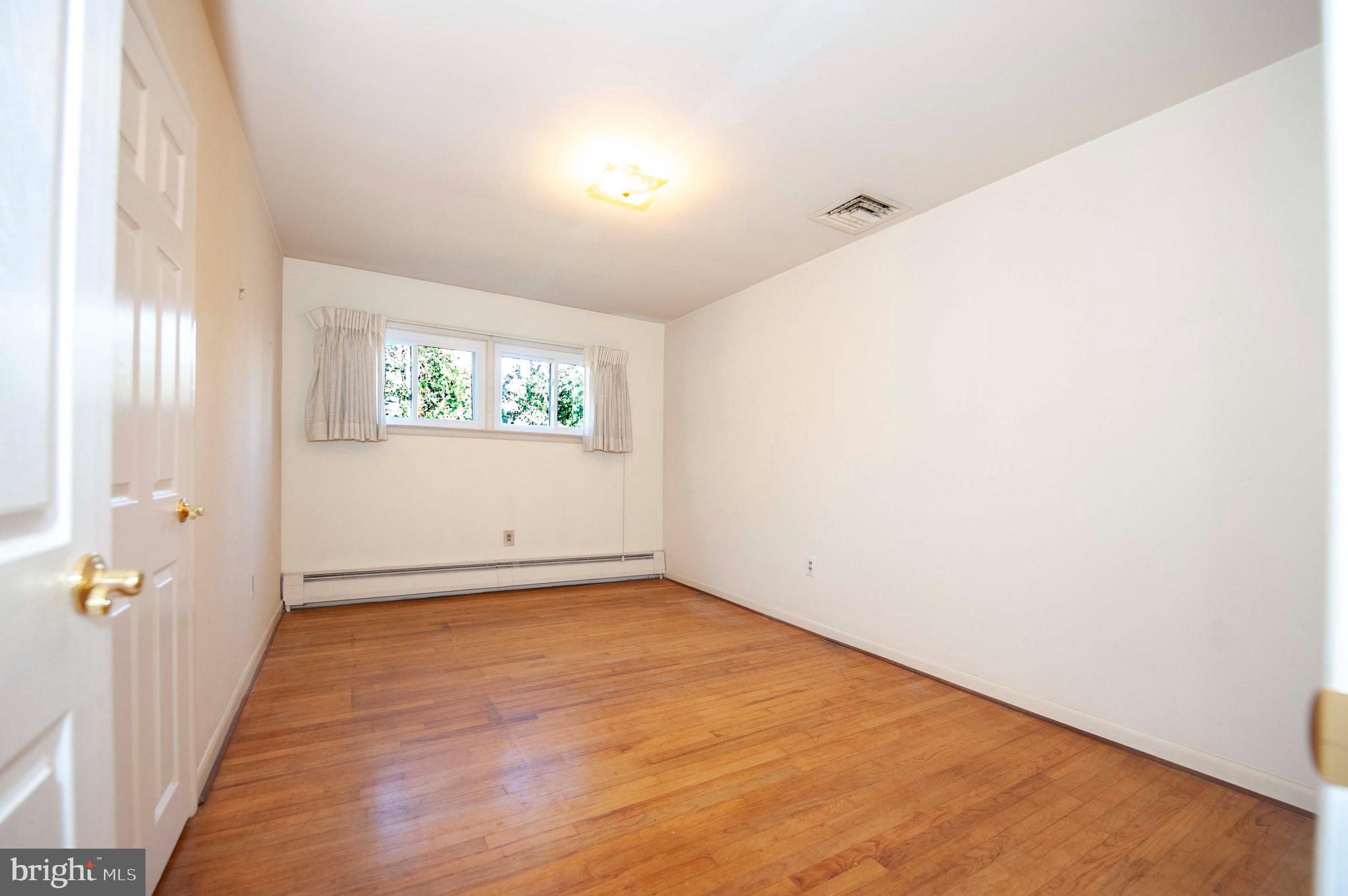 224 Barren Road Newtown Square, PA 19073 - Photo 14 of 39