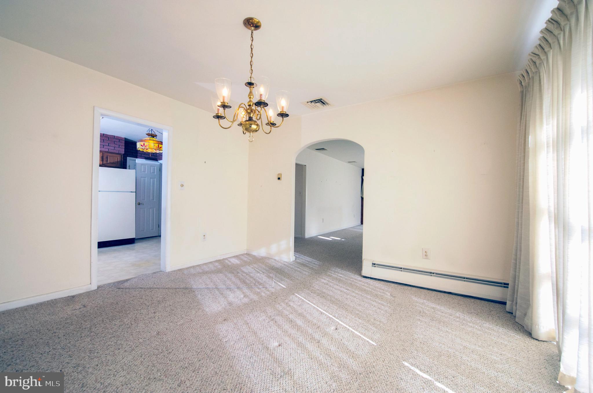 224 Barren Road Newtown Square, PA 19073 - Photo 6 of 39