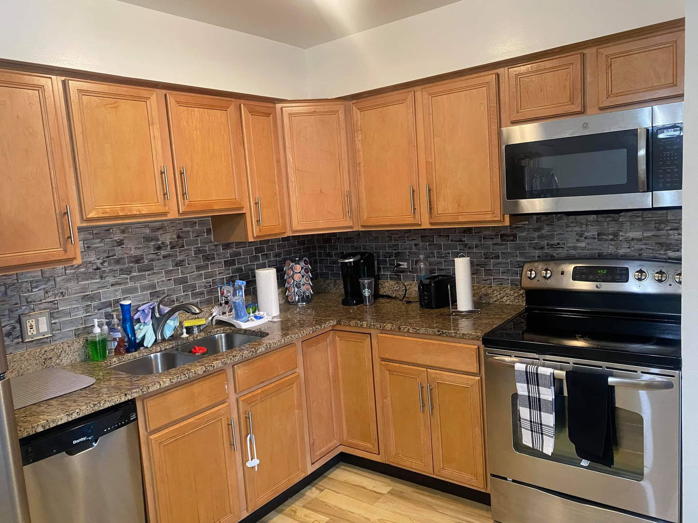 8310 47th Street, Unit 12 Lyons, IL 60534 - Photo 4 of 8