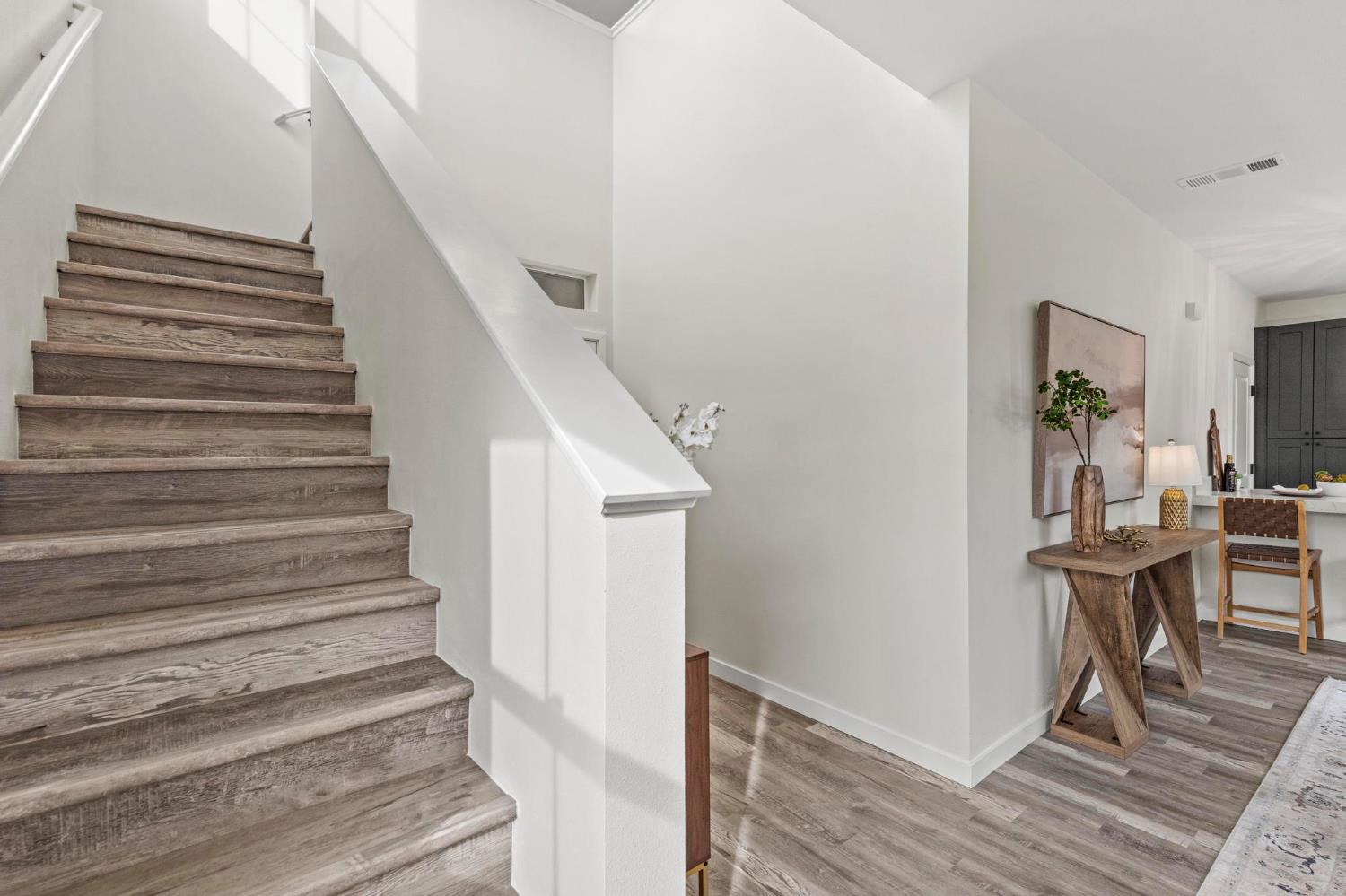 179 Park Circle Gridley, CA 95948 - Photo 16 of 57 a view of entryway and dining room