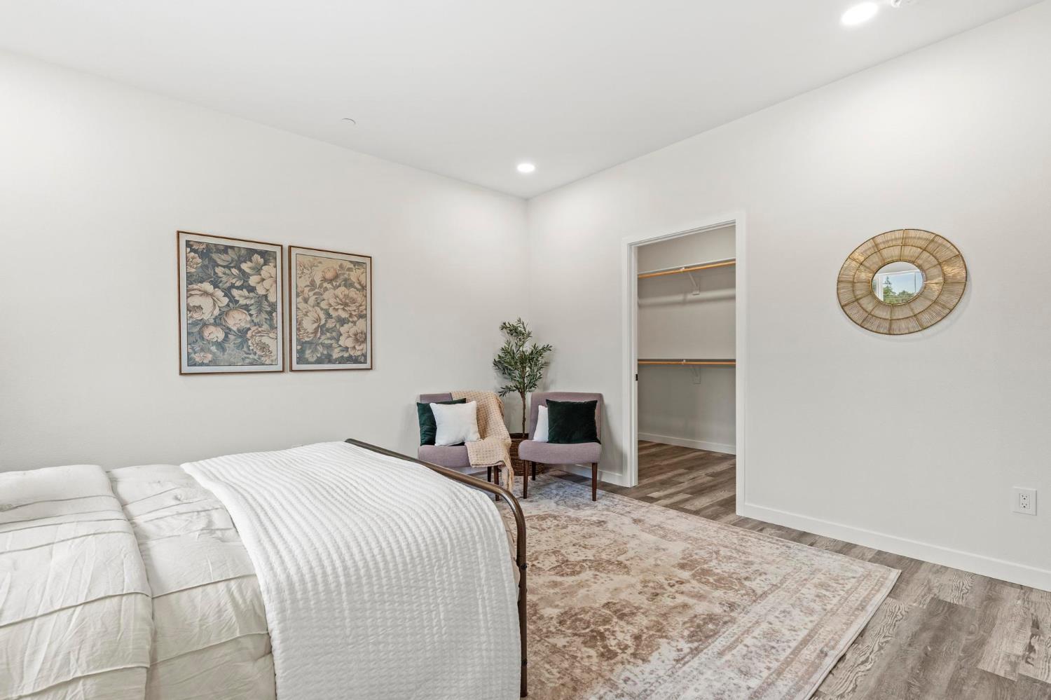 179 Park Circle Gridley, CA 95948 - Photo 18 of 57 a bedroom with a bed and a table in it