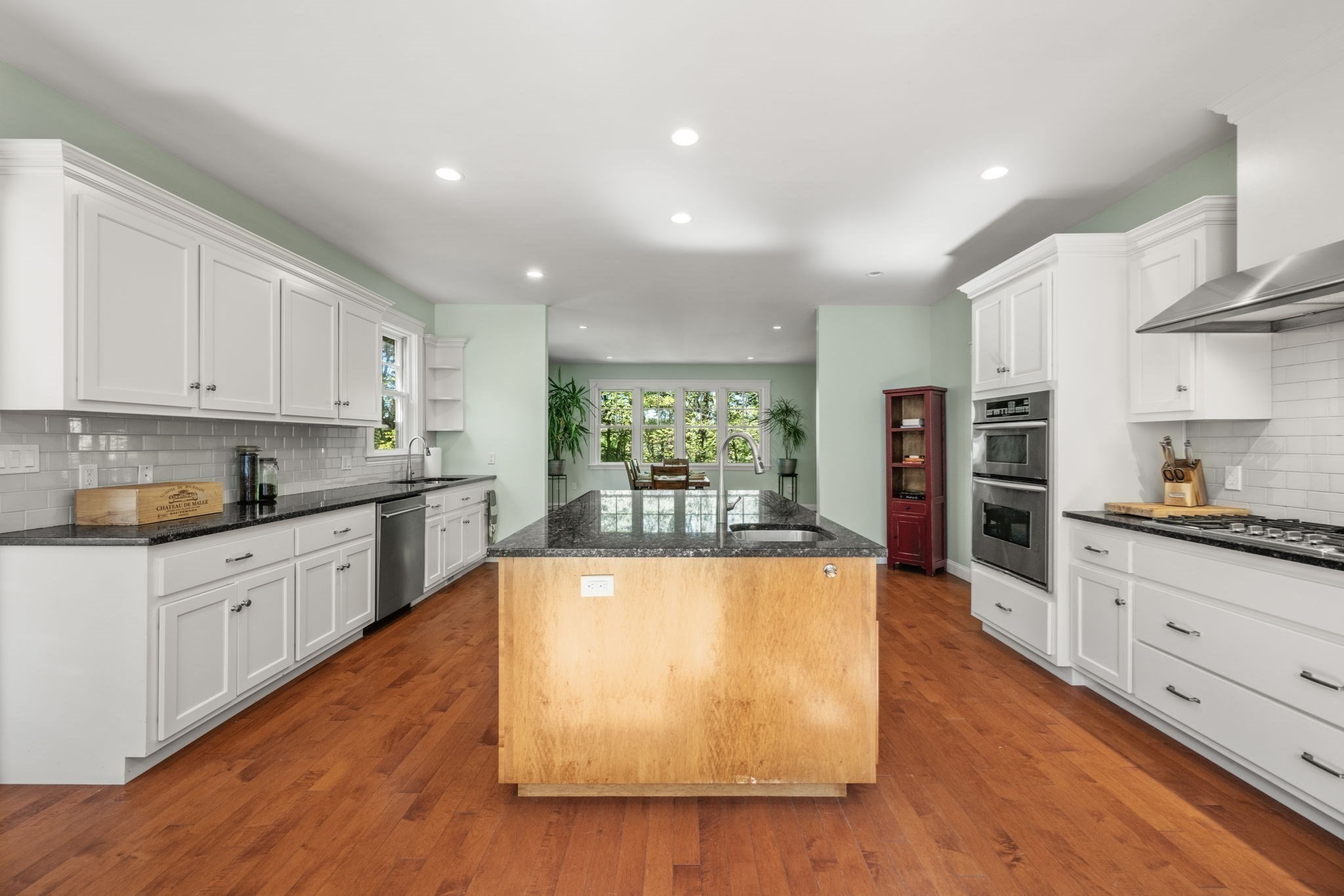 250 Meadowbrook Road Dedham, MA 02026 - Photo 19 of 41 Gallery Image 19