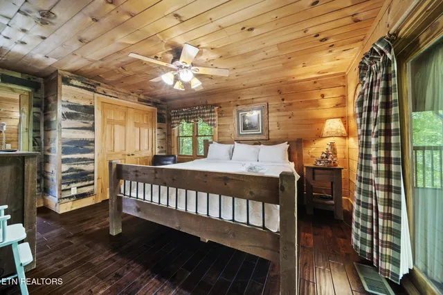 $1,149,900 | 836 Bear Run Way, Sevierville, TN 37862