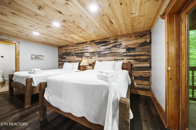 $1,149,900 | 836 Bear Run Way, Sevierville, TN 37862