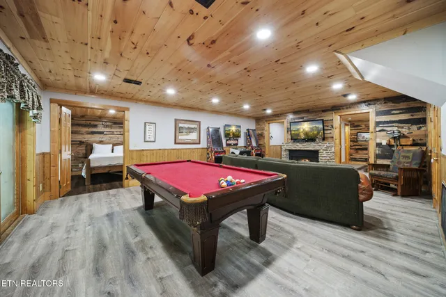 $1,149,900 | 836 Bear Run Way, Sevierville, TN 37862