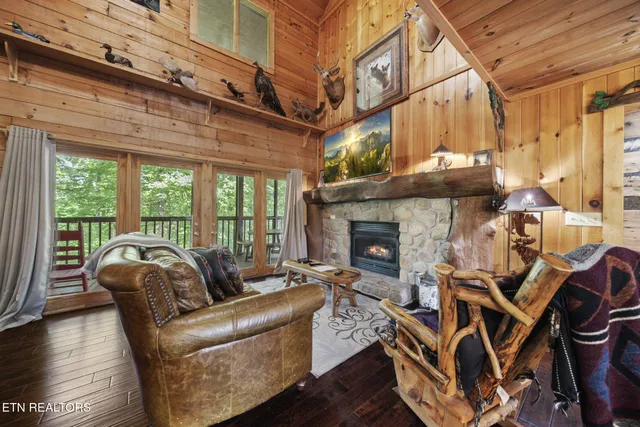 $1,149,900 | 836 Bear Run Way, Sevierville, TN 37862