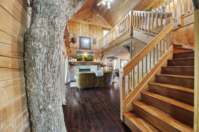 $1,149,900 | 836 Bear Run Way, Sevierville, TN 37862