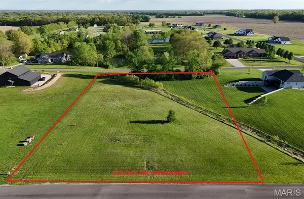 $105,000 | 6629 Lake James Drive, Edwardsville, IL 62025