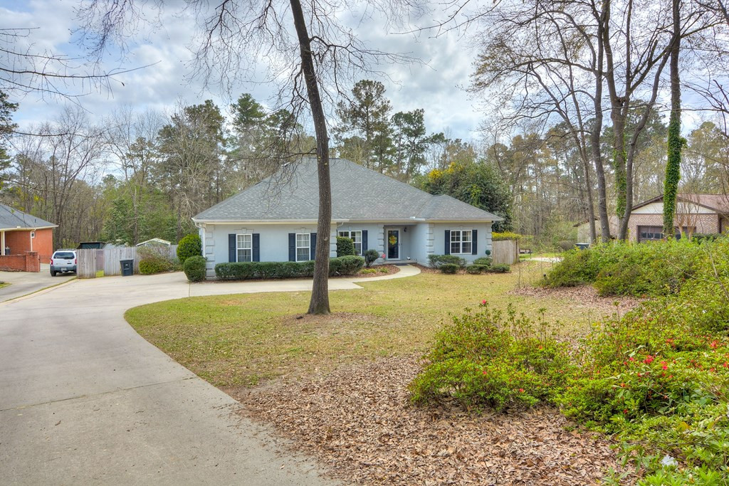 1449 Hammond Pond Road North Augusta, SC 29841 - Photo 5 of 41 Gallery Image 5