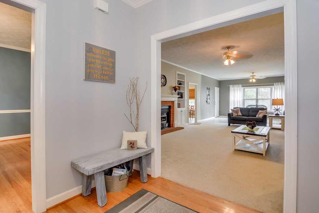 1449 Hammond Pond Road North Augusta, SC 29841 - Photo 8 of 41 Gallery Image 8