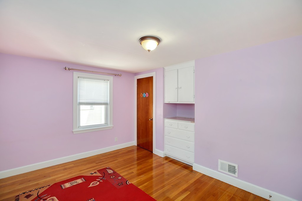 34 Hamilton Road Belmont, MA 02478 - Photo 16 of 25 Gallery Image 16